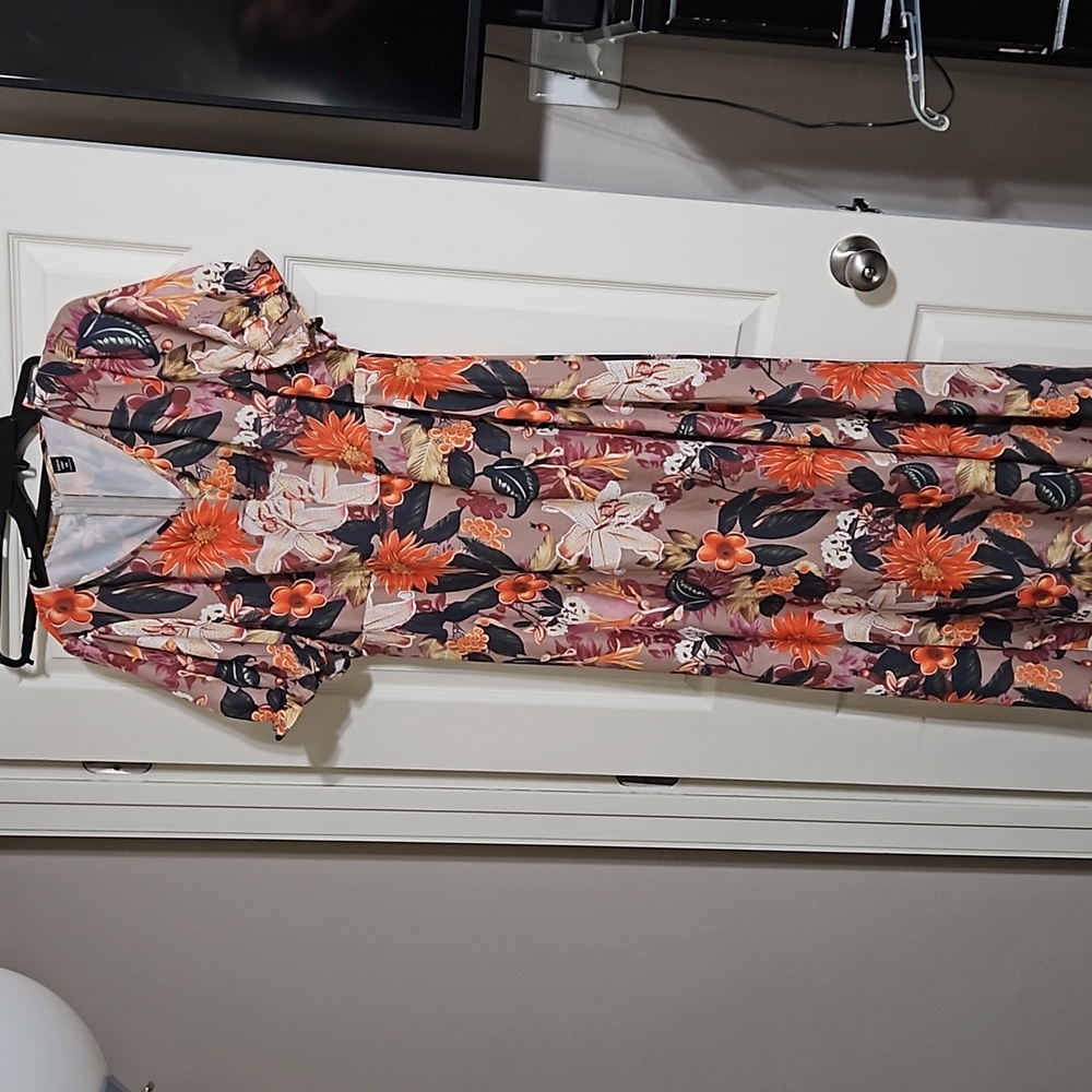 Multil color dress size 1xl